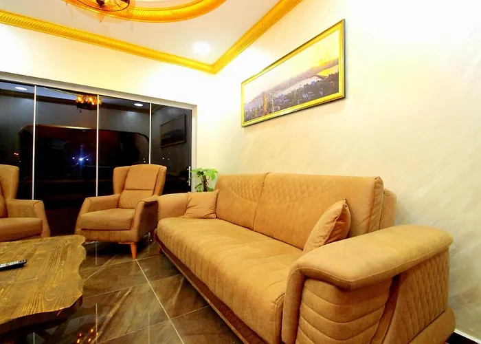 Avrasya Queen Hotel 3*