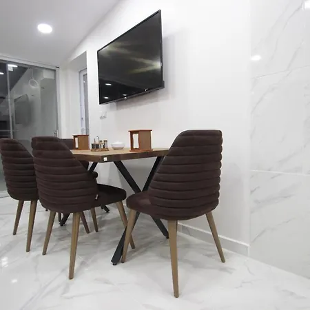 Avrasya Queen Hotel 3*