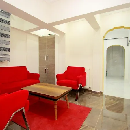 Avrasya Queen Hotel 3*