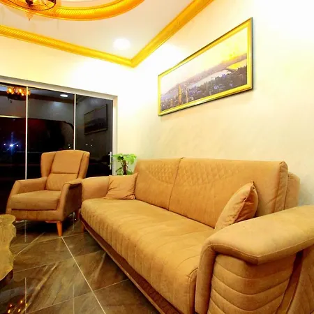 Avrasya Queen Hotel 3*