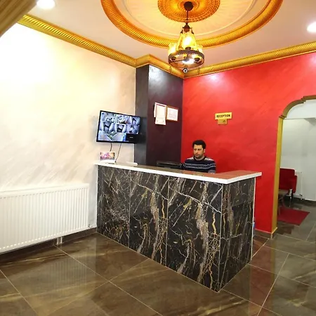 Avrasya Queen Hotel 3*