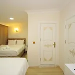 Avrasya Queen Hotel 3*